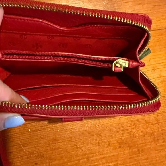 Tory Burch Red Leather Wristlet Wallet - Picture 5 of 12